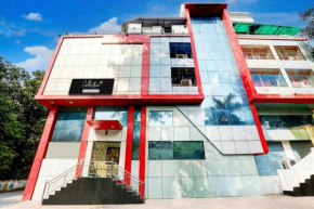 Collection O Lake Palace Road